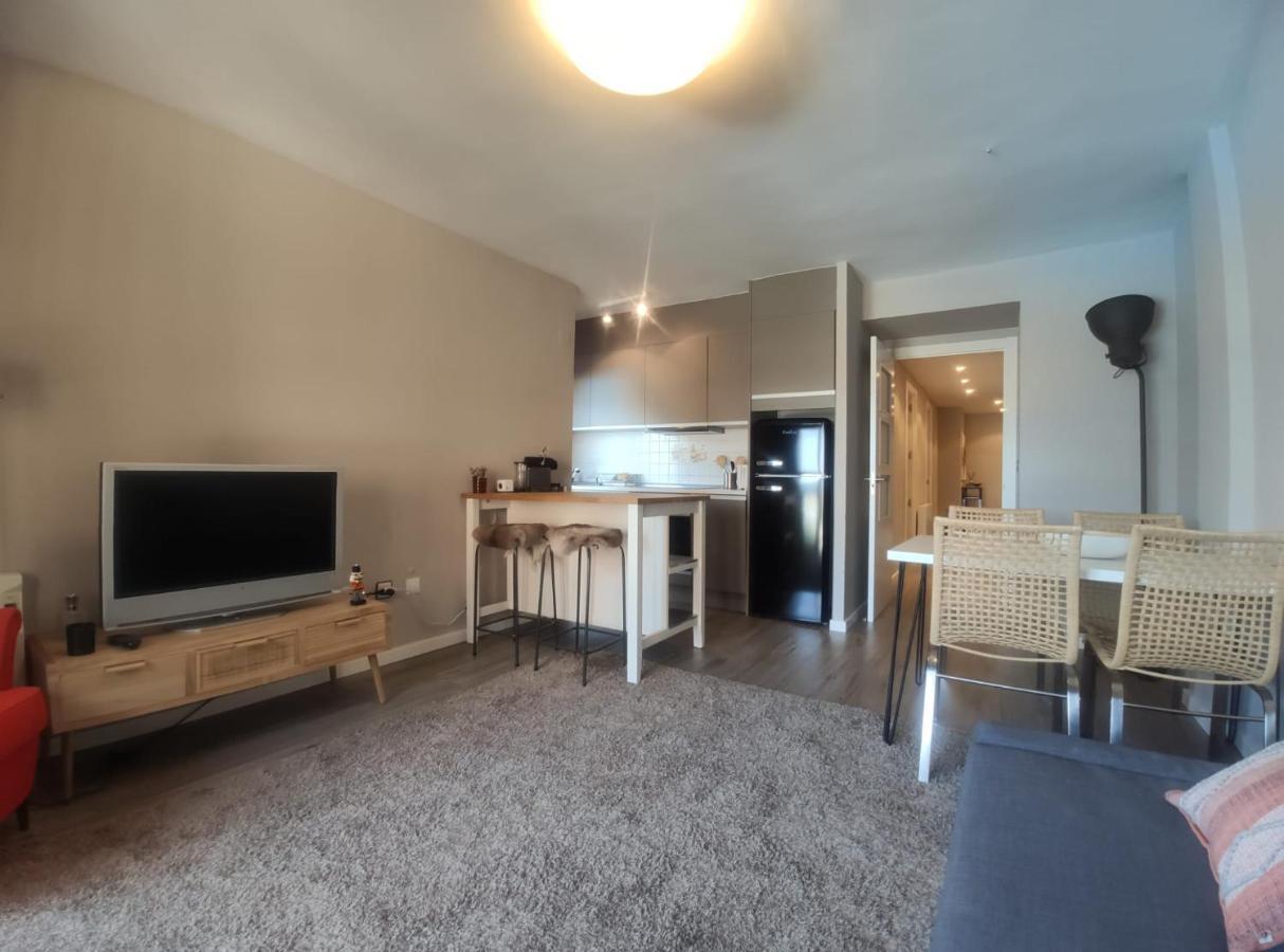 Apartamento D'Ousseau Jaca Exterior foto