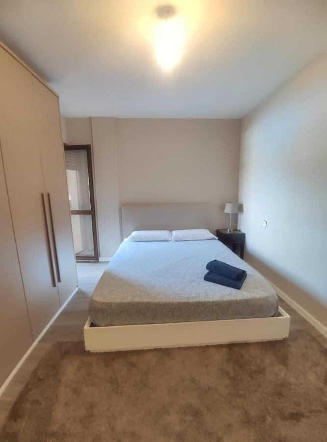 Apartamento D'Ousseau Jaca Exterior foto